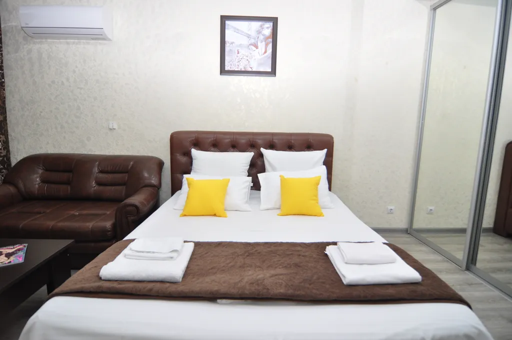 Квартира Уютная студия в центре с парковкой — Курск