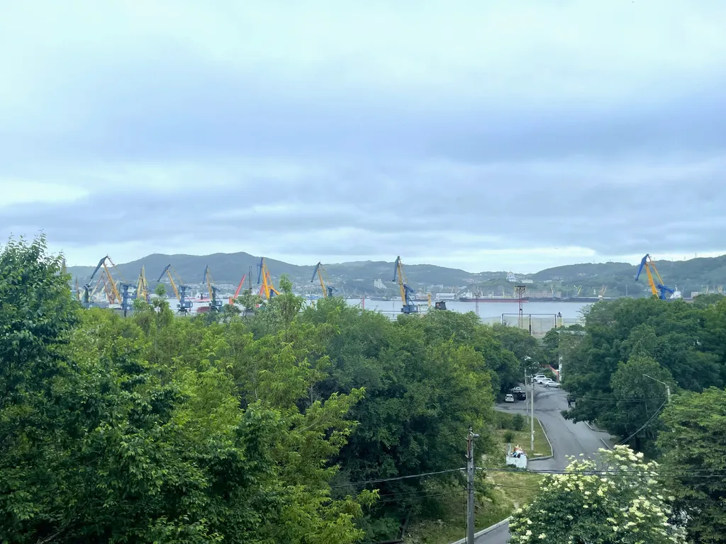 2-комнатная квартира с видом на лето пляж 200 метров