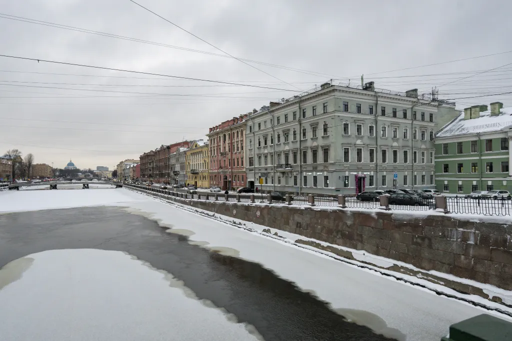 Квартира Квартира Апартамент с видом на Фонтанку и парковкой во дворе — Санкт-Петербург