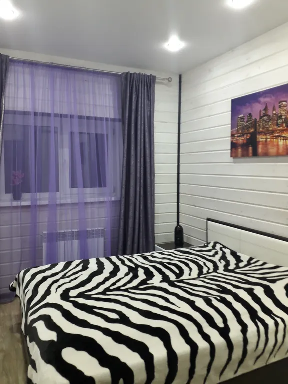 Шале у горной речки