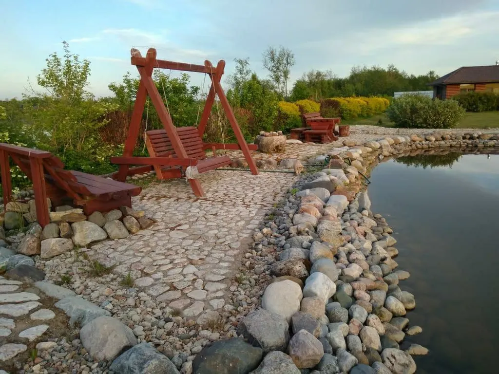 Коттедж Домик с баней на берегу реки Волхвов — Бор