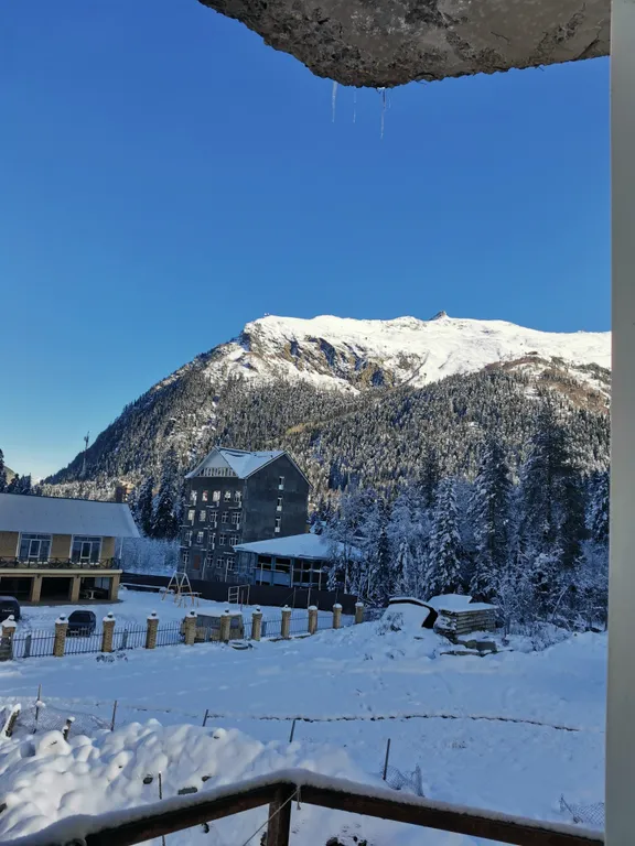 Уютная 1 комнатная квартира в тихом, красивом ущелье Домбая