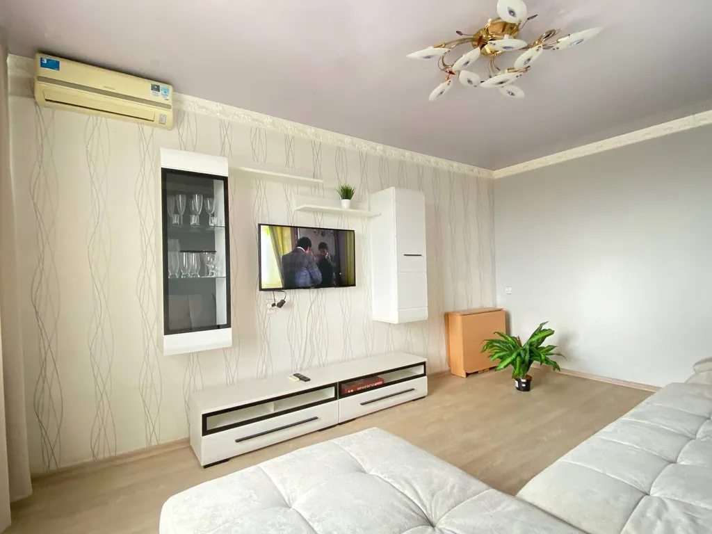 Просторная уютная светлая квартира класса Люкс