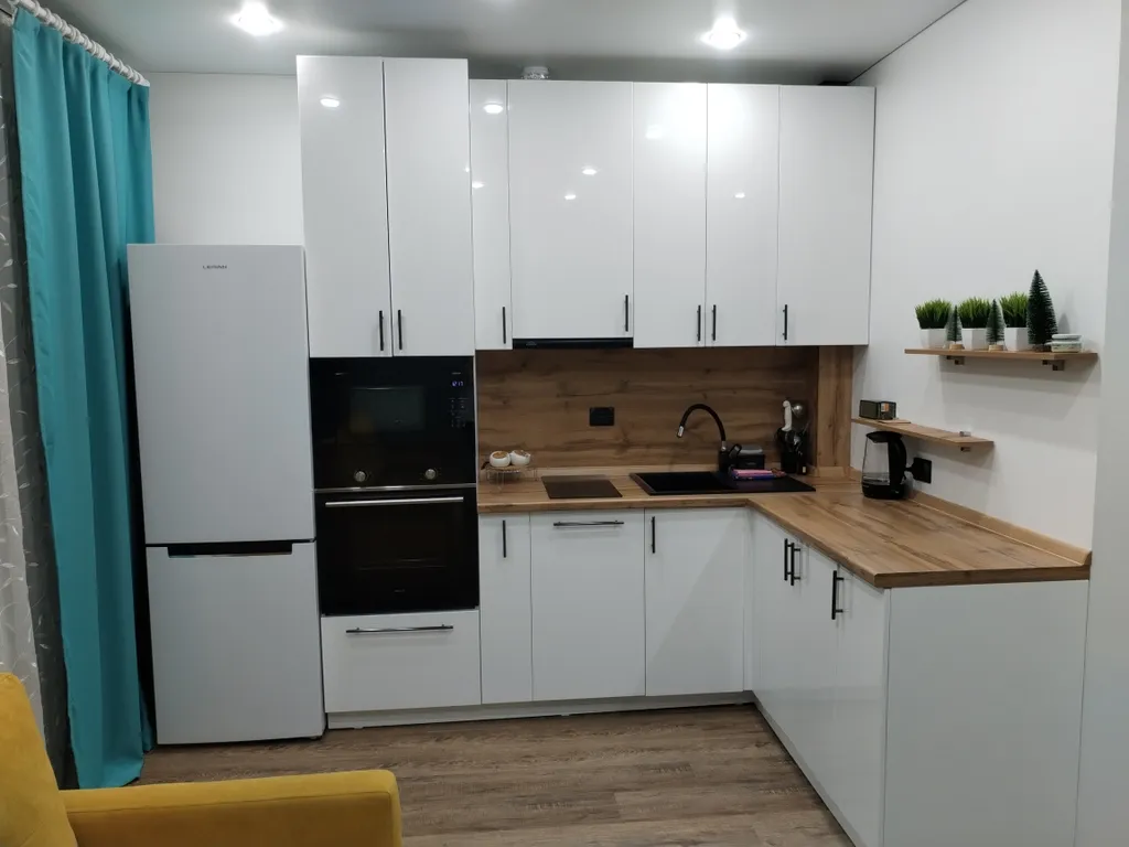 Уютная студия с дизайнерским ремонтом