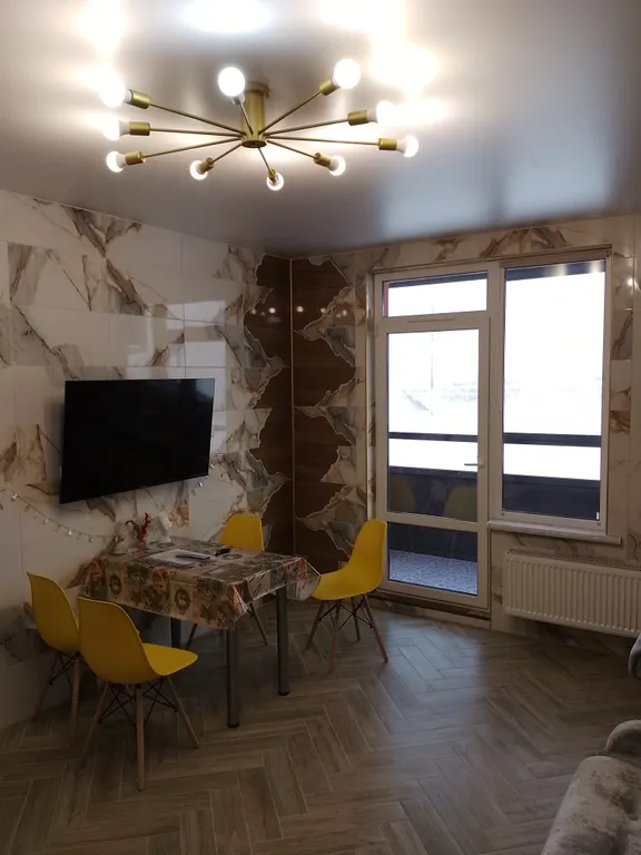 Евродвушка вблизи Павловского парка