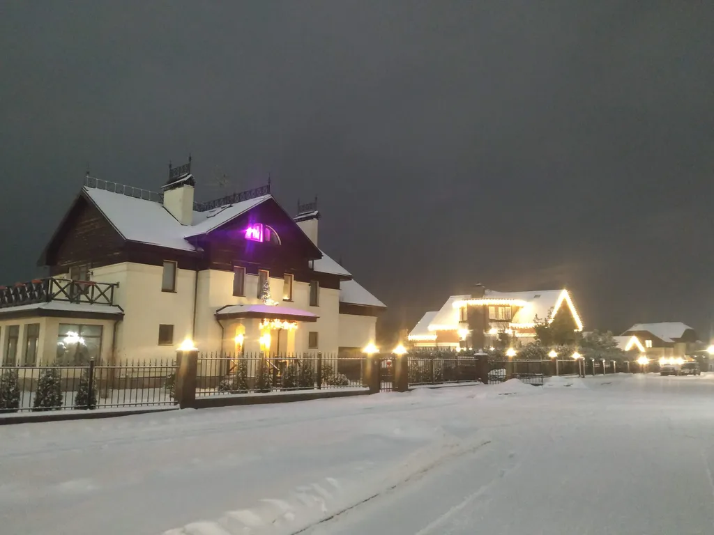 Дом у озера