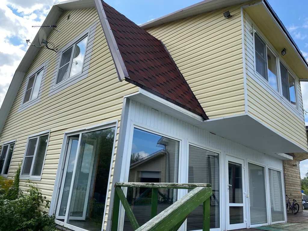 Коттедж Дом на берегу реки Волхов — Волхов