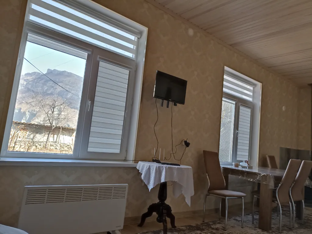 Уютный домик возле парка