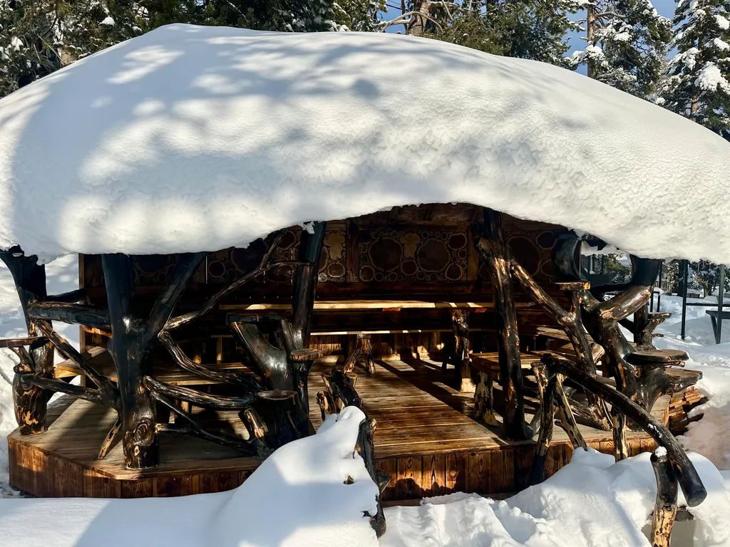 А-фрейм с видом на горы