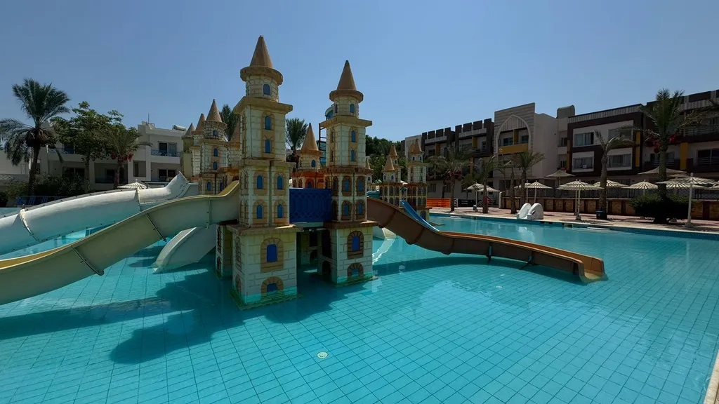 Уютная студия c аквапарком, морем, бассейном и всеми удобствами