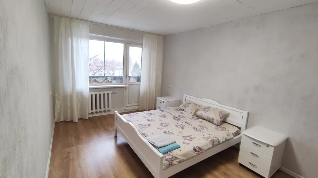 2-комнатная квартира рядом с ЖД Гривно