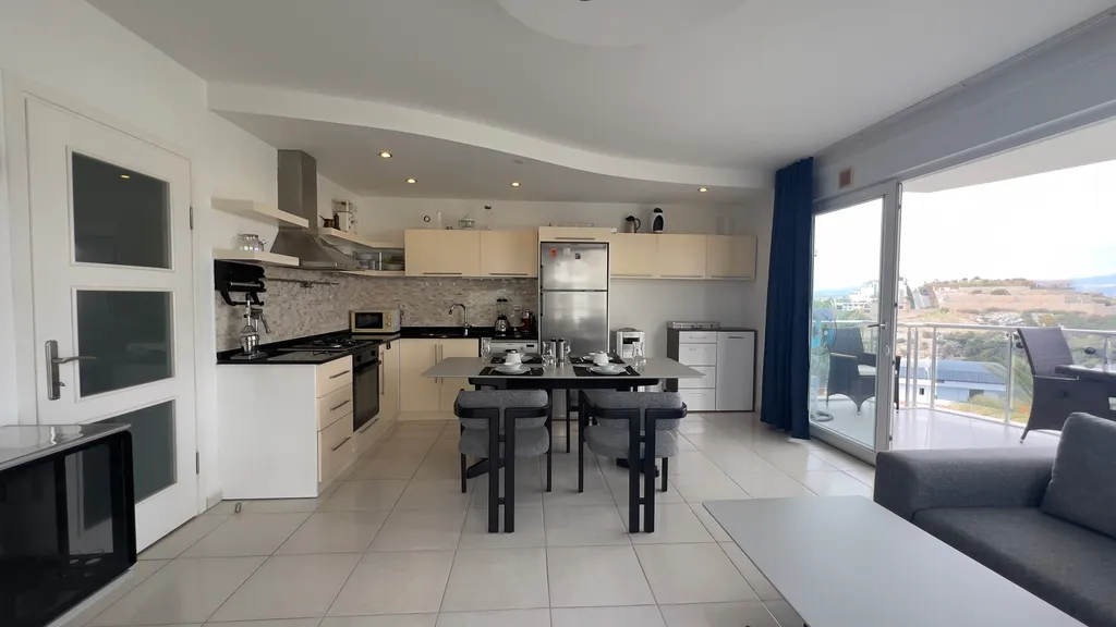 Квартира дуплекс рядом с морем