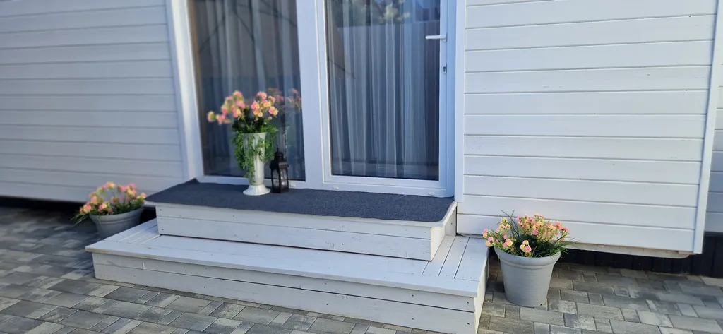 Коттедж Меотида Люкс — аренда посуточно в Голубицкая