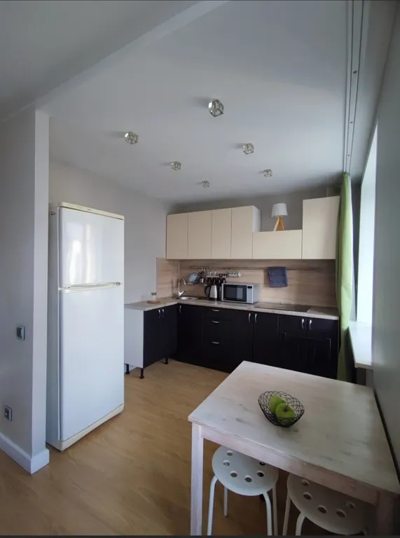 Студия возле Театра оперы и балета