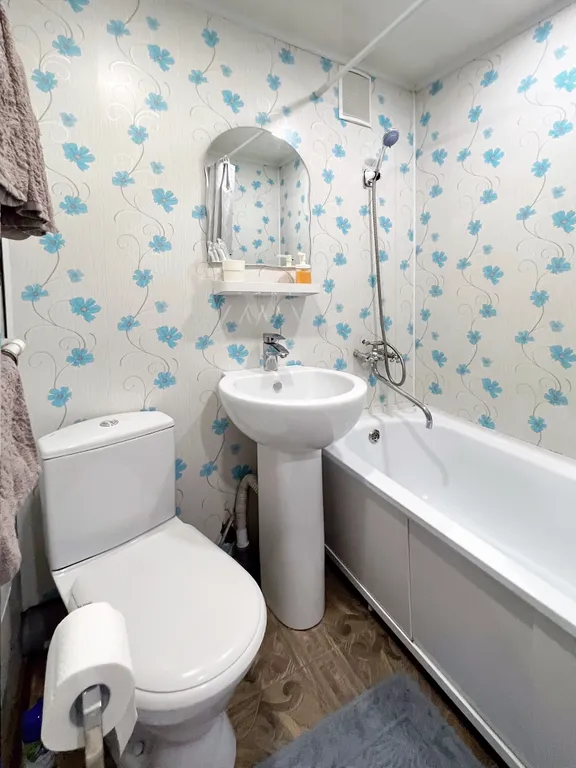 Комфортная двухкомнатная квартира в центре города на пятерых гостей