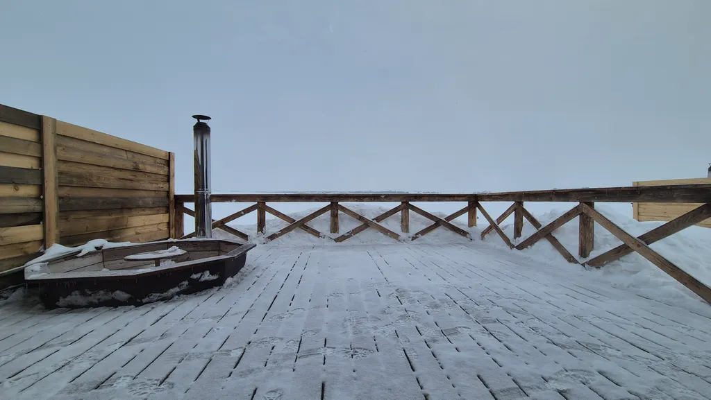 Дом в стиле A-frame с чаном