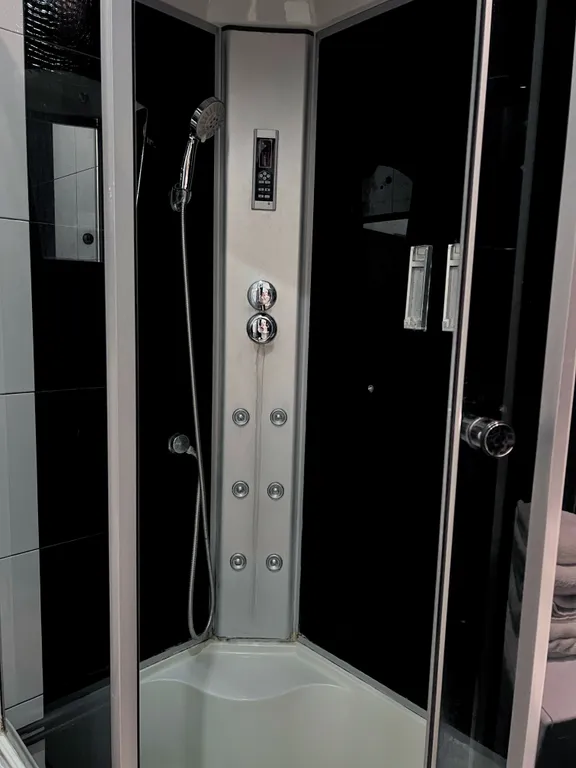 У моря с балконом