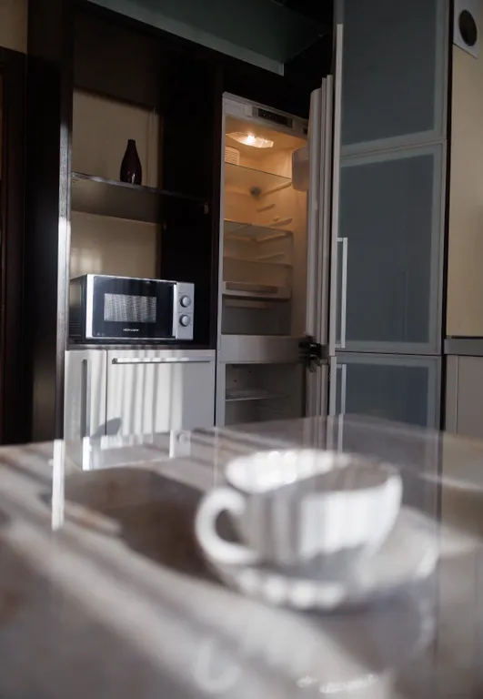 Сталинка в центре, в пешей доступности парк и вокзал