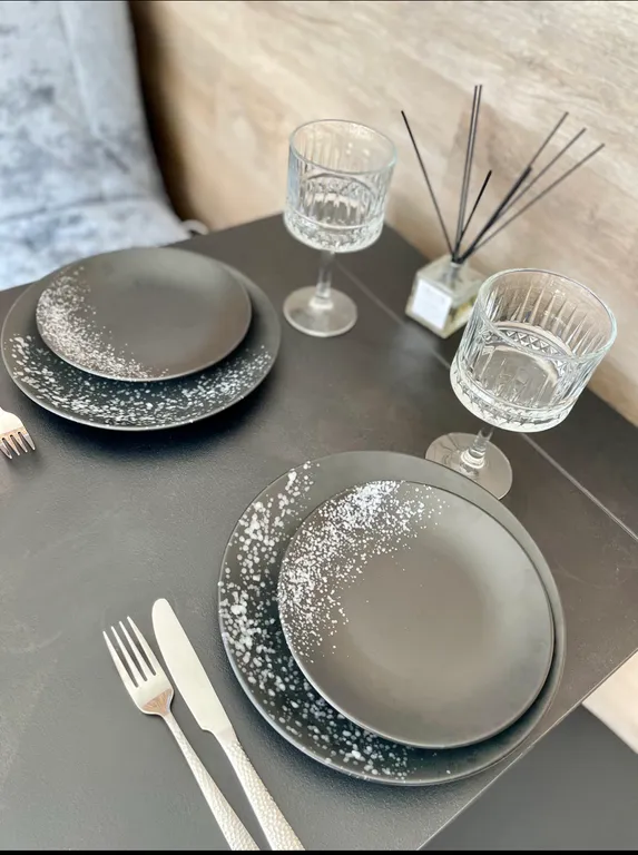 Дом Panorama на берегу озера, утопающий в соснах, тишине и спокойcтвии