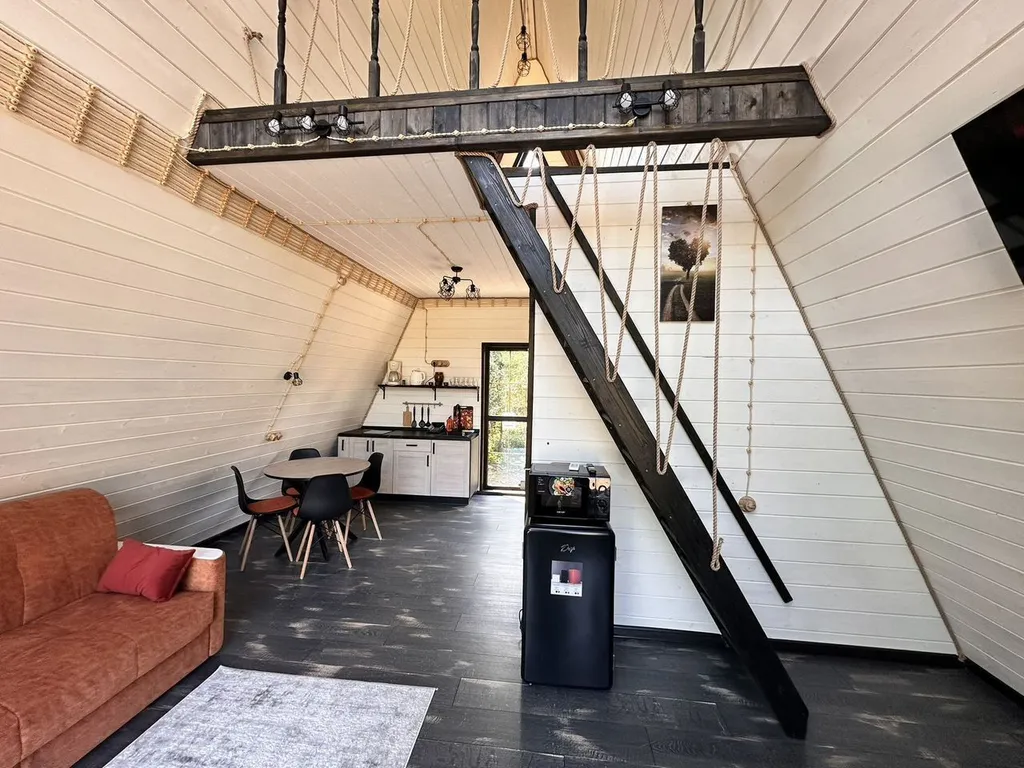 А-фрейм уютные вечepa