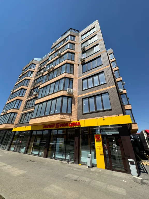 Квартира с прекрасным видом из окон, аэропорт в 5 минутах