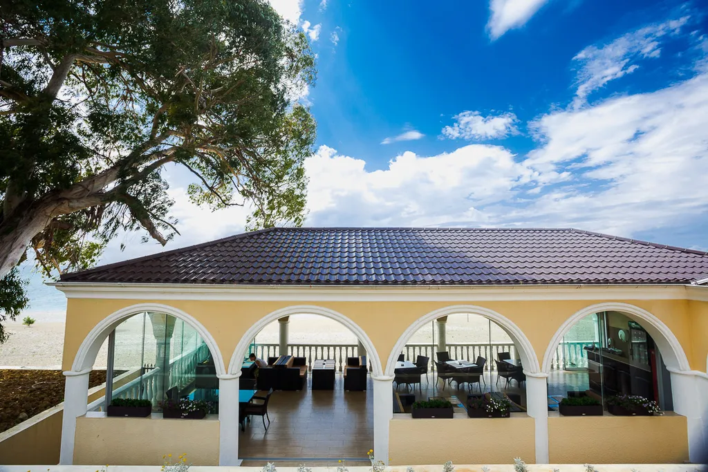 Двухместный однокомнатный люкс с видом на море