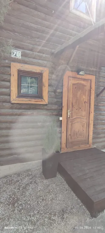 Сруб у моря