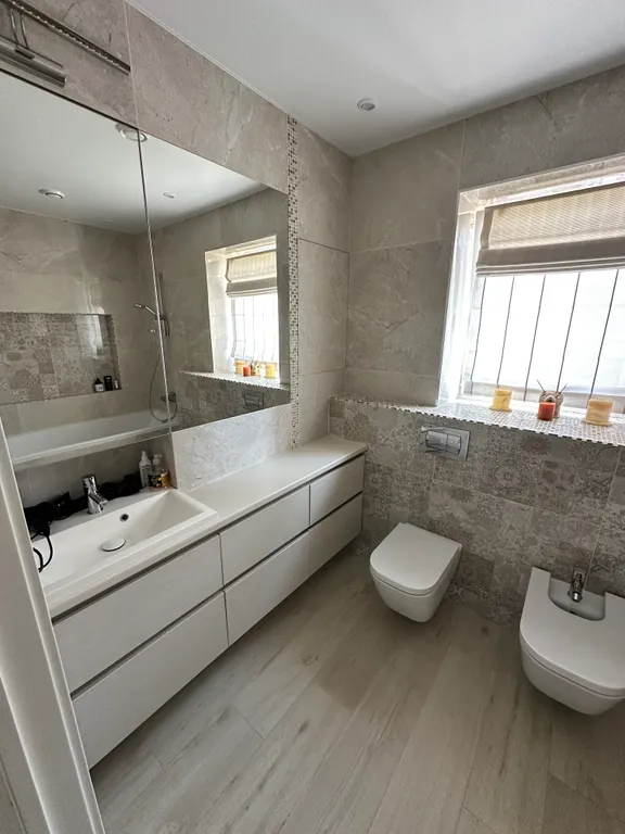 Просторная стильная квартира с 2 спальнями и 2 санузлами на Маяк-Минск