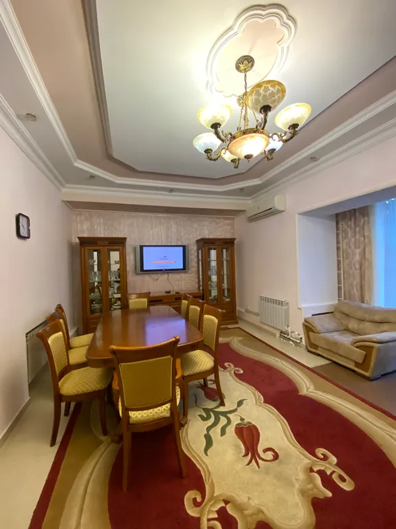 Большой дом с 5-ю спальнями