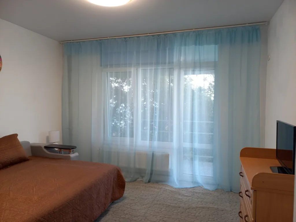 Рядом с морем 2-ой этаж в частном доме с отдельным входом