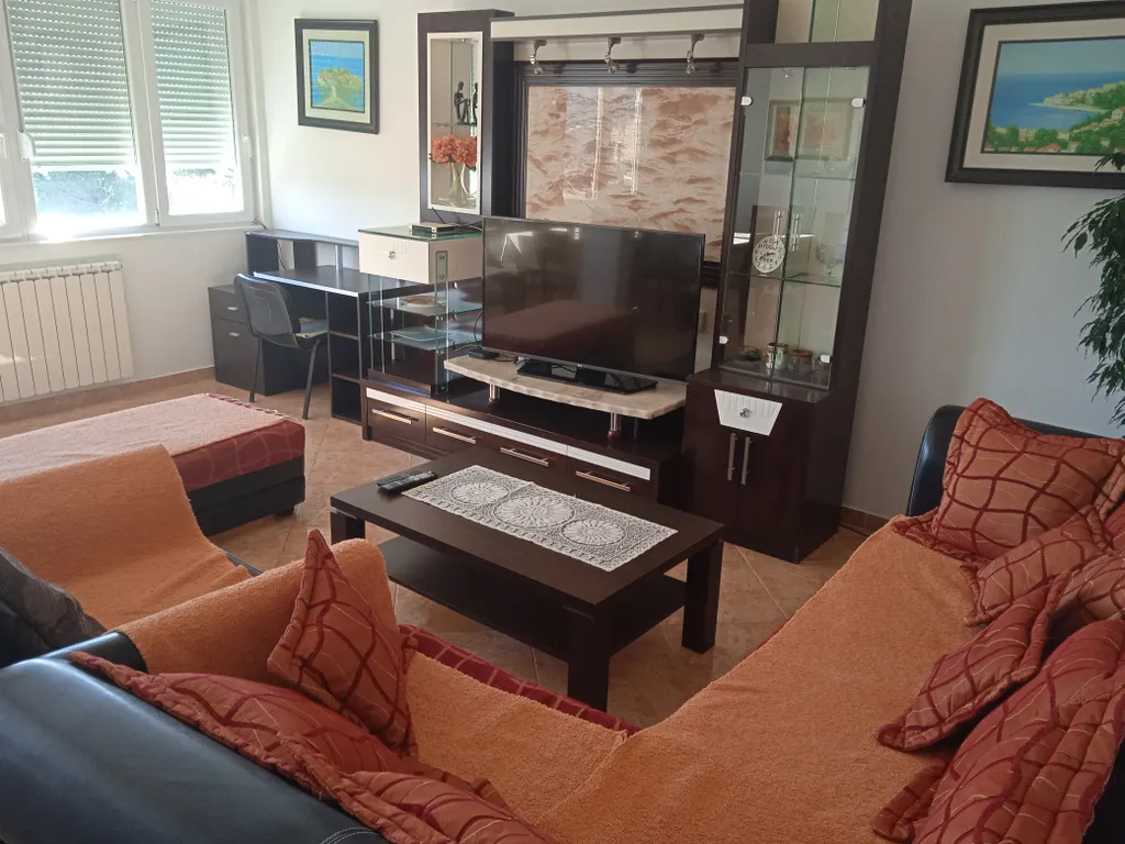 Вид на море и город