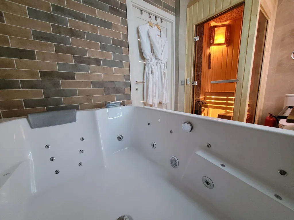 SPA-студия в ЖК Scandis с джакузи и сауной