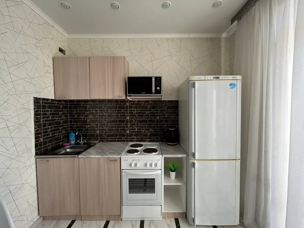 Современная студия рядом с ТЦ Аллея и ТРЦ Доминион