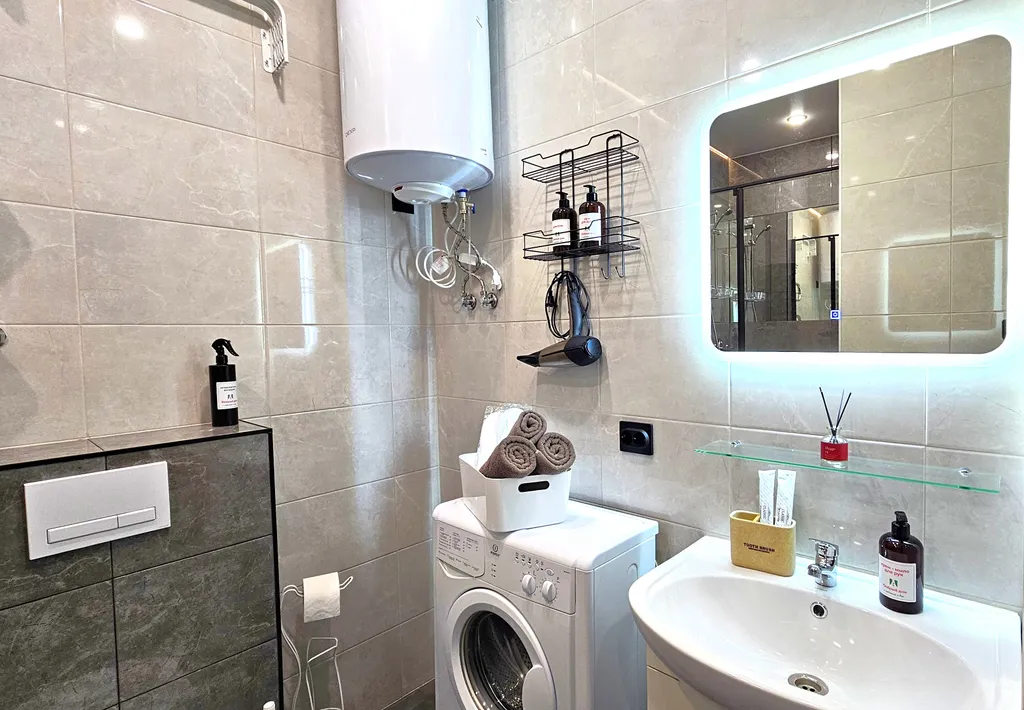 Квартира Апартамент рядом с ТРЦ Панама — Тюмень