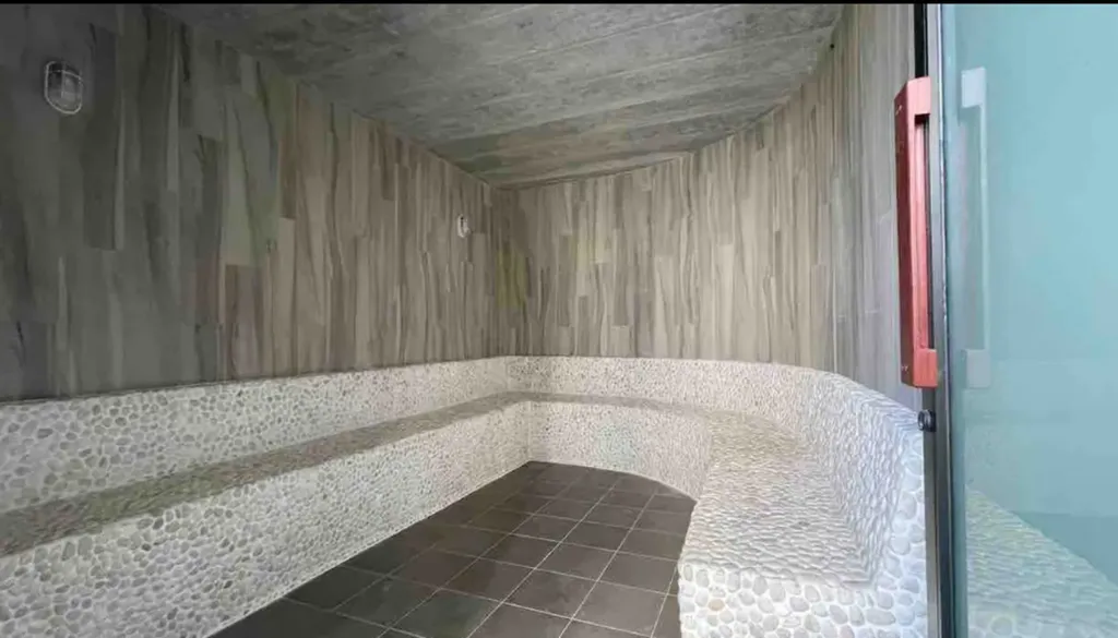 Современная стильная квартира