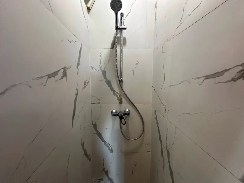 Уютный домик в лесу с русской баней и чаном