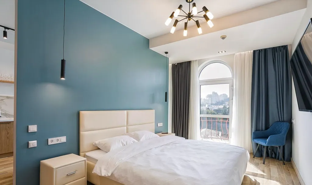 Квартира Апартамент на набережной с видом на горы — аренда посуточно в Ялта