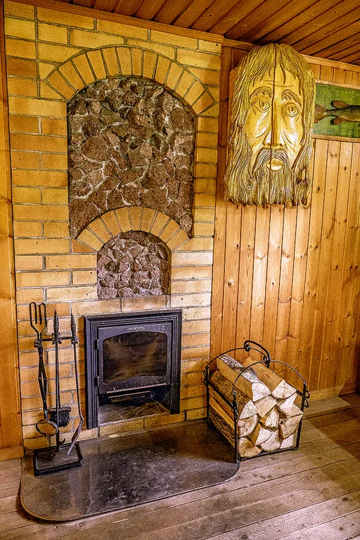 Уютный дом на берегу с мангальной зоной и баней