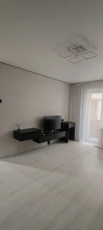 Трёхкомнатная квартира рядом с университетом продовольствия