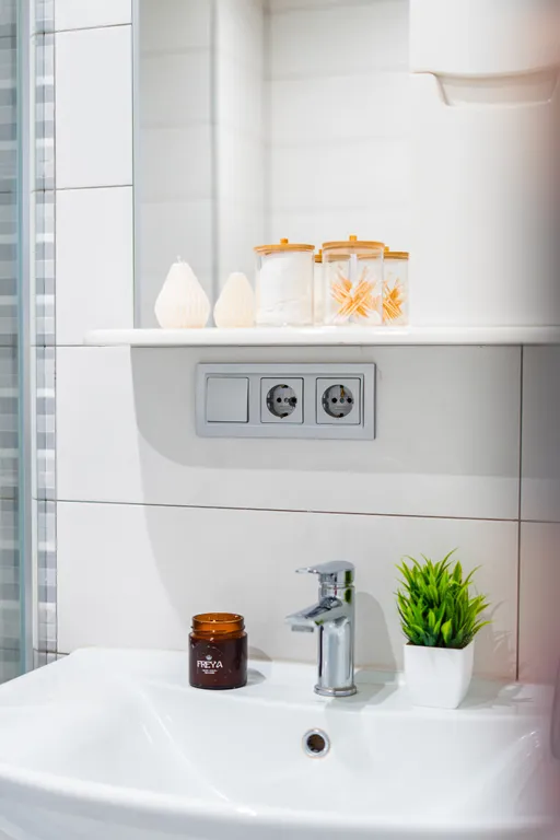 Просторная, семейная квартира с 3 спальнями / Стей Инн