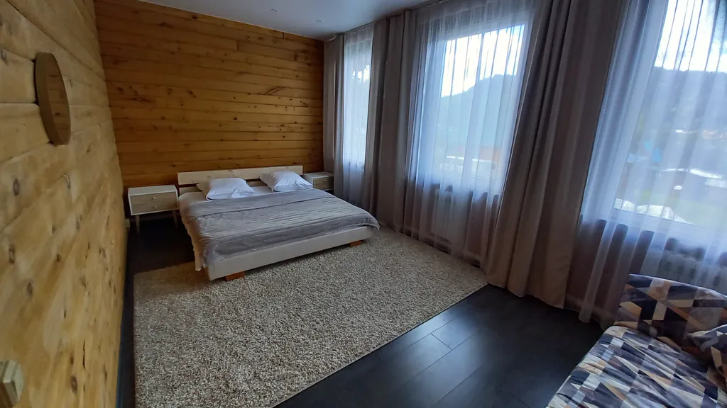 5-комнатный Дом