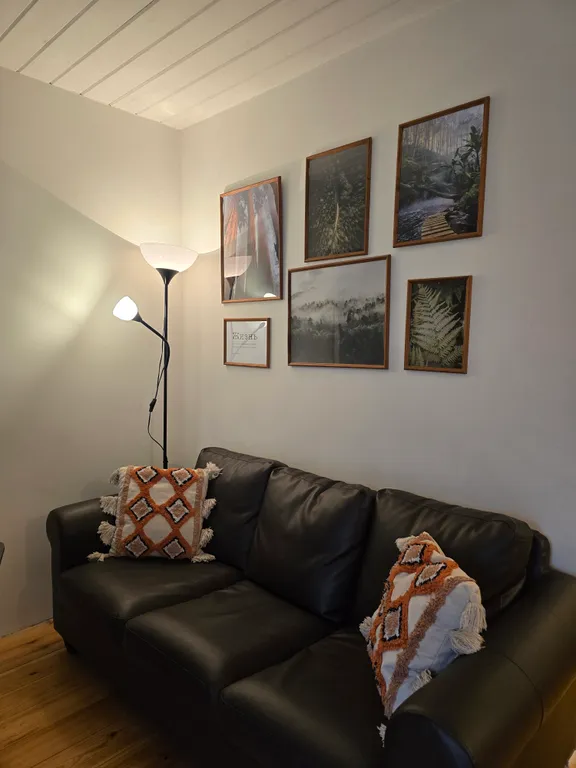 Домик в сосновом лесу