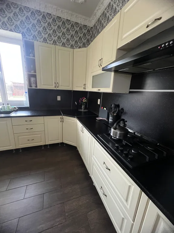 Частный дом недалеко от города