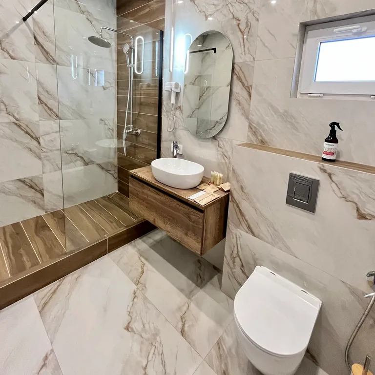 Коттедж с бассейном и баней