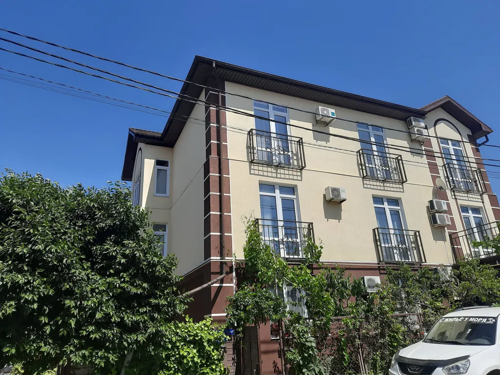 Двухкомнатная студия с мини кухней