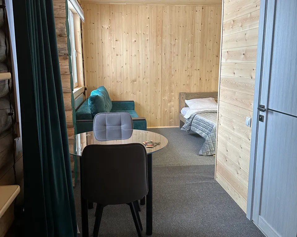 Апартаменты зеленые