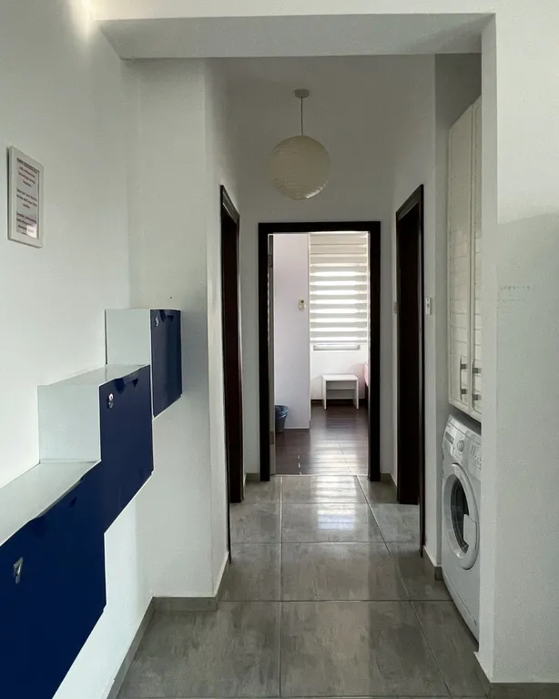 Комната в трёхкомнатной квартире