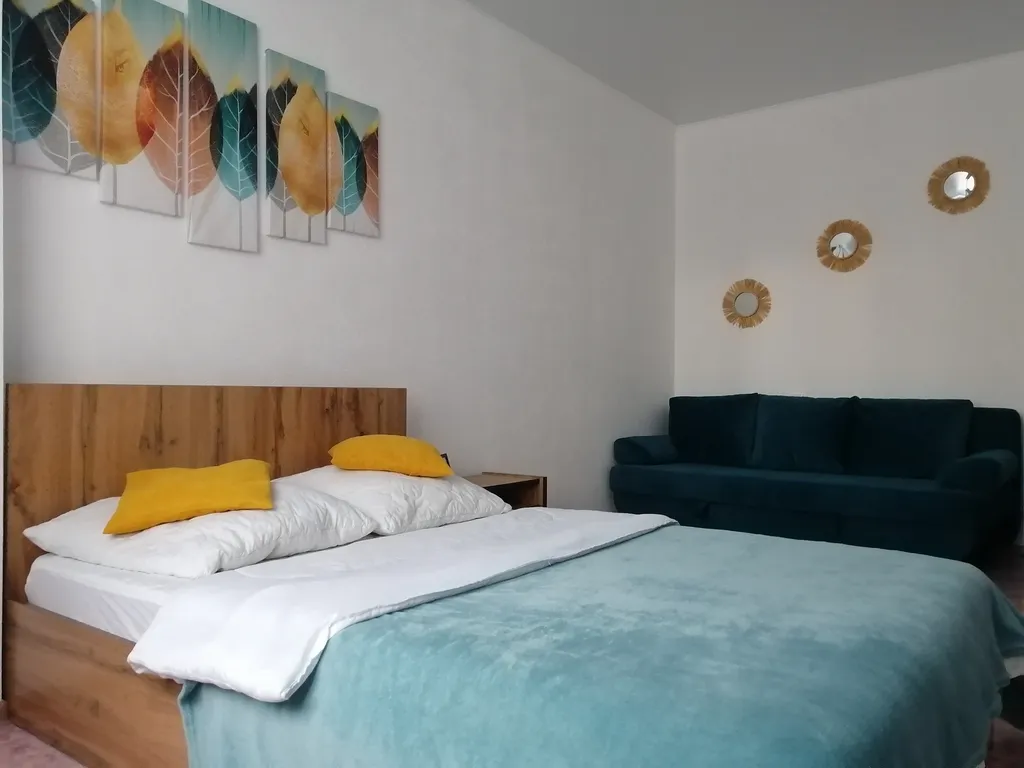 Уютная квартира в спальном районе — аренда посуточно в Бийск