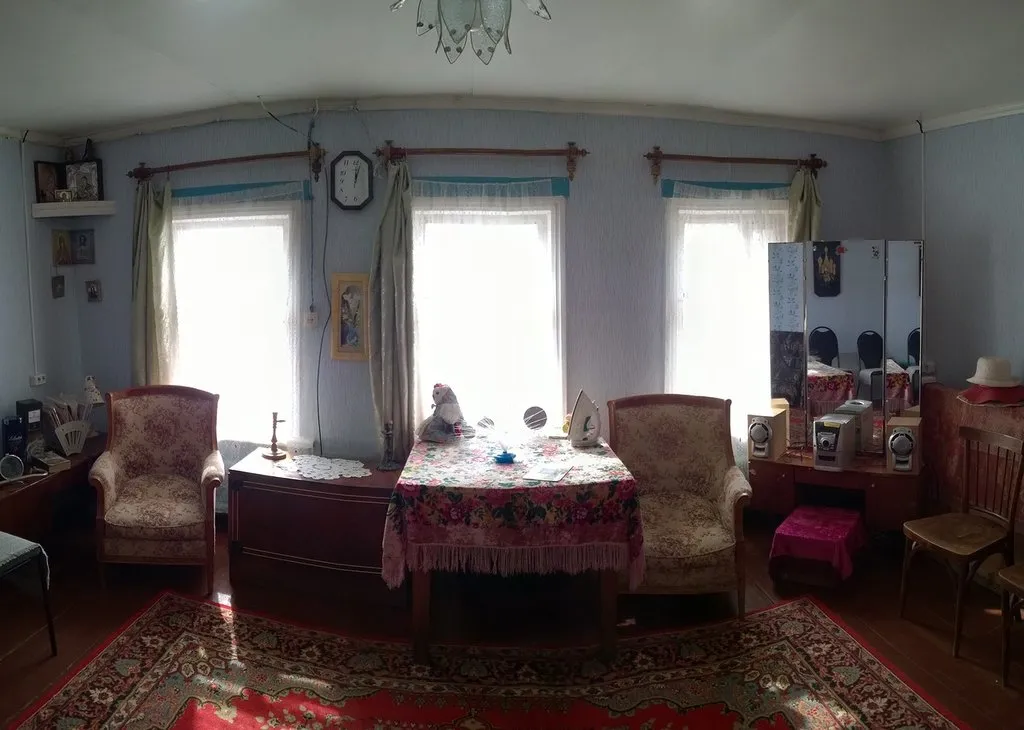 Дом на берегу Волги в старокупеческом селе