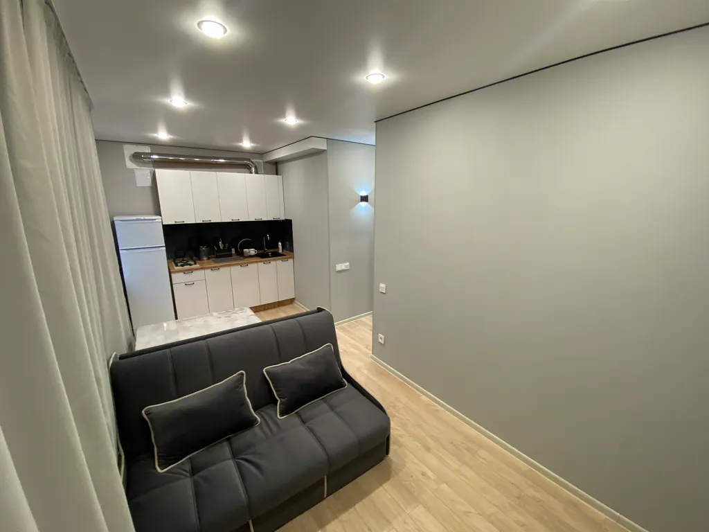 Квартира со свежим ремонтом на берегу реки